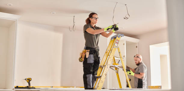 Best Outdoor Lighting Installation  in Walton Hills, OH